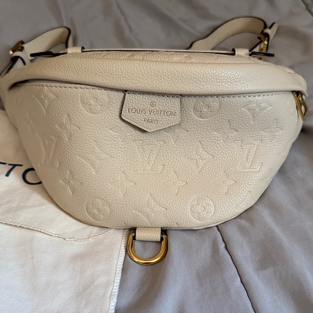 Beige leather Fanny pack
